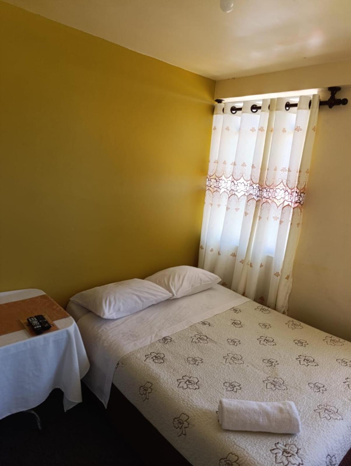 Hotel Summita Yunguyo Eksteriør billede