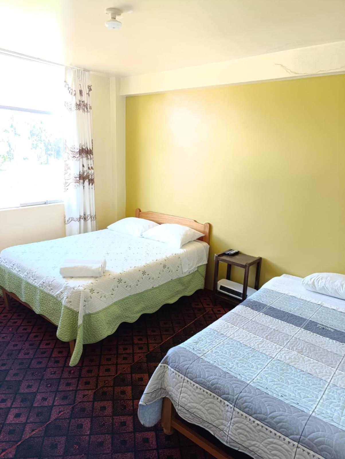 Hotel Summita Yunguyo Eksteriør billede