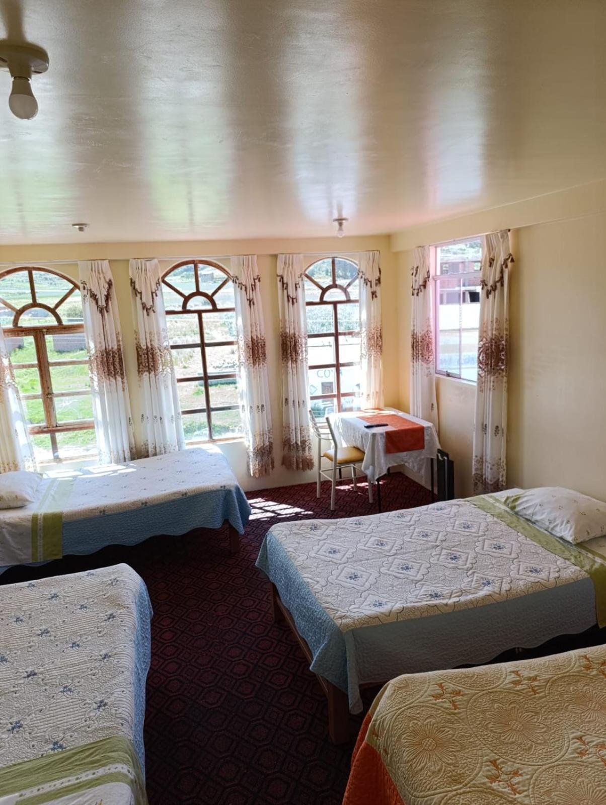 Hotel Summita Yunguyo Eksteriør billede
