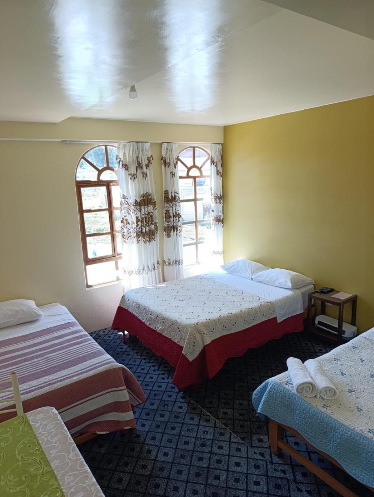 Hotel Summita Yunguyo Eksteriør billede